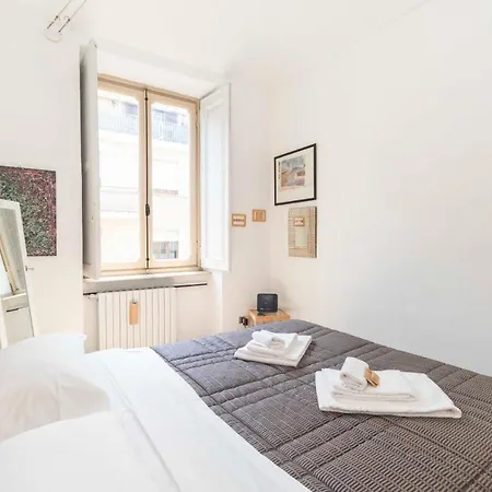 아파트 Porta Nuova Cozy X6 - W/ Balcony