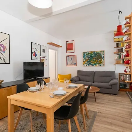 Apartment Porta Nuova Cozy X6 - W/ Balcony *